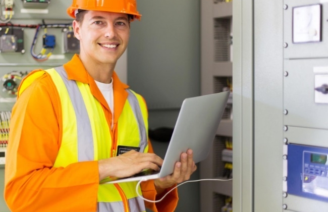 Manutenzione Impianti Elettrici Manutenzione Impianti Elettrici
