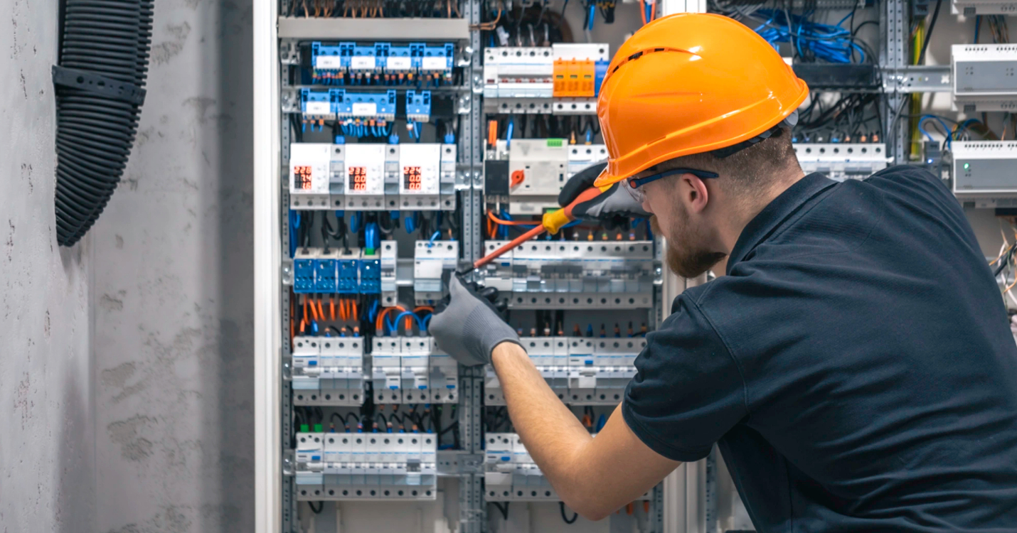 energy system impianti elettrici civili e industriali
